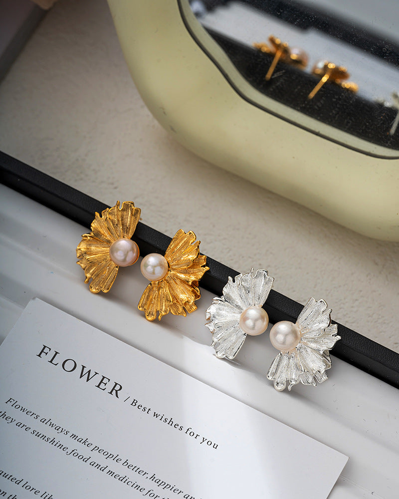 Natural Pearl Floral Textured Earrings
