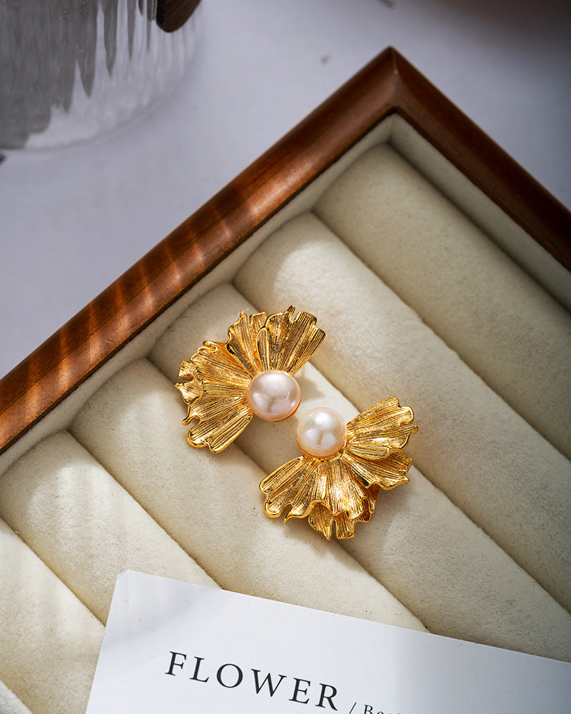 Natural Pearl Floral Textured Earrings