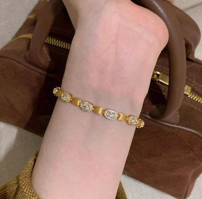 Brushed Oval Tennis Bracelet (gold)