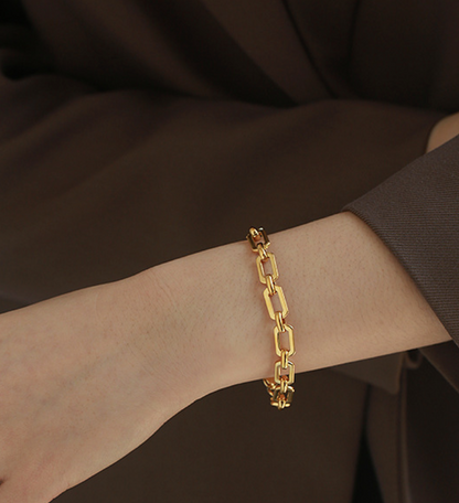 Classic Paperclip Chain Bracelet