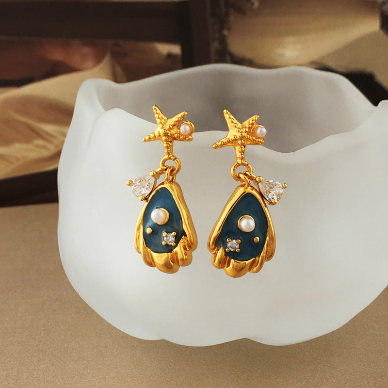 Shell and Starfish Design Earrings