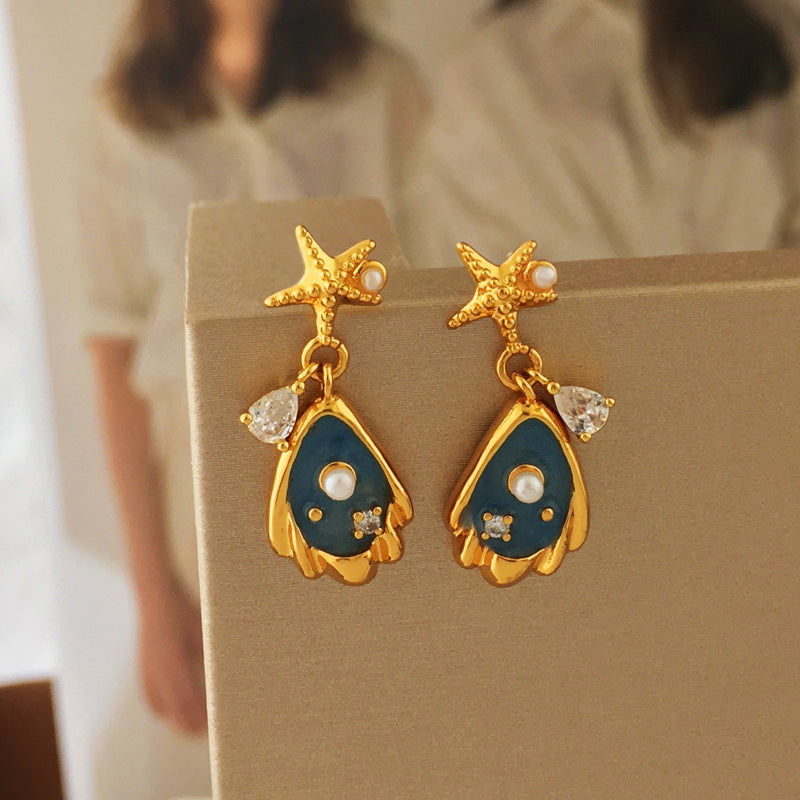 Shell and Starfish Design Earrings