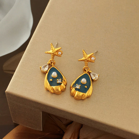 Shell and Starfish Design Earrings