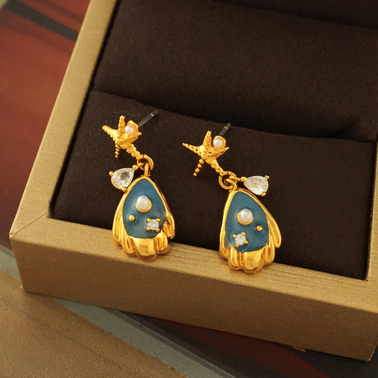 Shell and Starfish Design Earrings